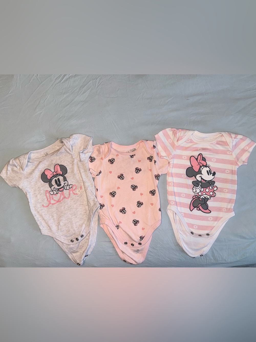 Disney Minnie Mouse onesie set